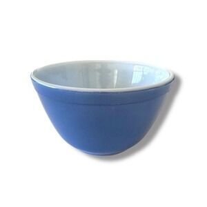 Pyrex #401 Nesting Bowl Cornflower Blue Small 1-1/2 Pint Vintage Kitchen VTG